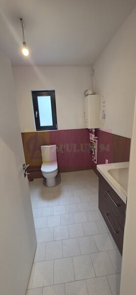 Apartament cu 2 camere de vanzare in Busteni, curte si loc de parcare